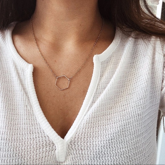 WILA Jewelry - ✨3 for $32✨
 hexagon charm necklace gold